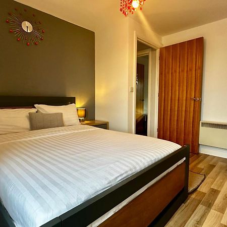 Two Bedroom Flat Town Centre Colchester Esterno foto