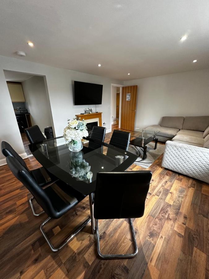 Two Bedroom Flat Town Centre Colchester Esterno foto